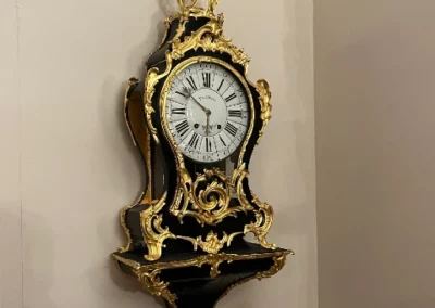 Horloge murale restaurée